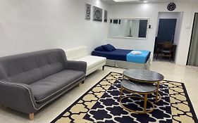Hs Homestay Cenderawasih Kuantan Town (5 Bed)
